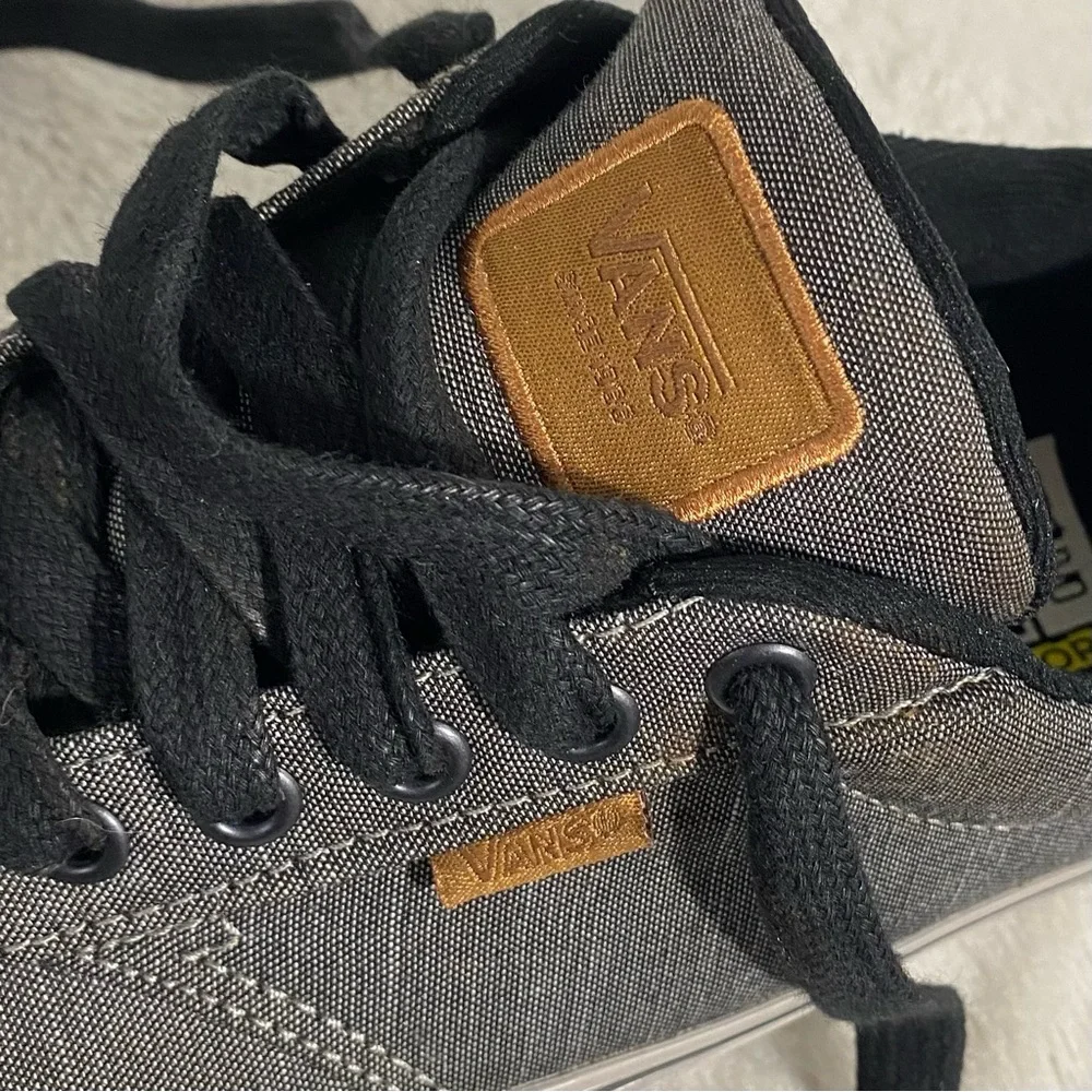 Vans Atwood Deluxe Sneakers Men’s Size 7 Grey DX